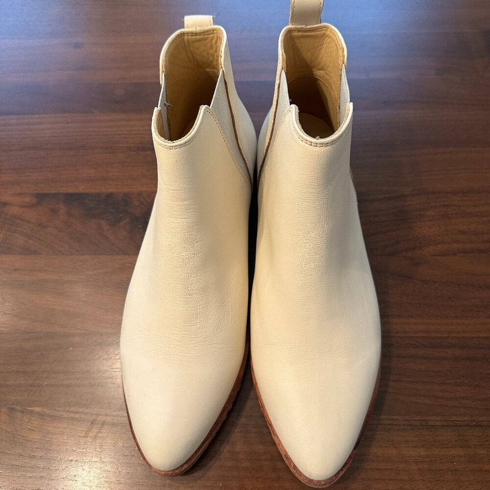 Nisolo Eva Everyday Chelsea Boot